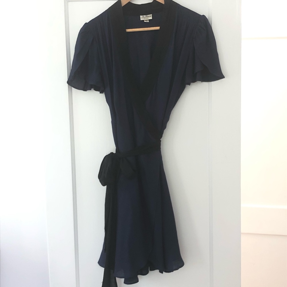 Navy and black wrap dress?  Yes please!